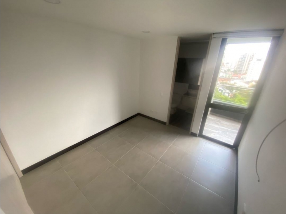 SE ARRIENDA APARTAMENTO AV CENTENARIO NORTE DE ARMENIA VISTA CASTLLAN — foto 4