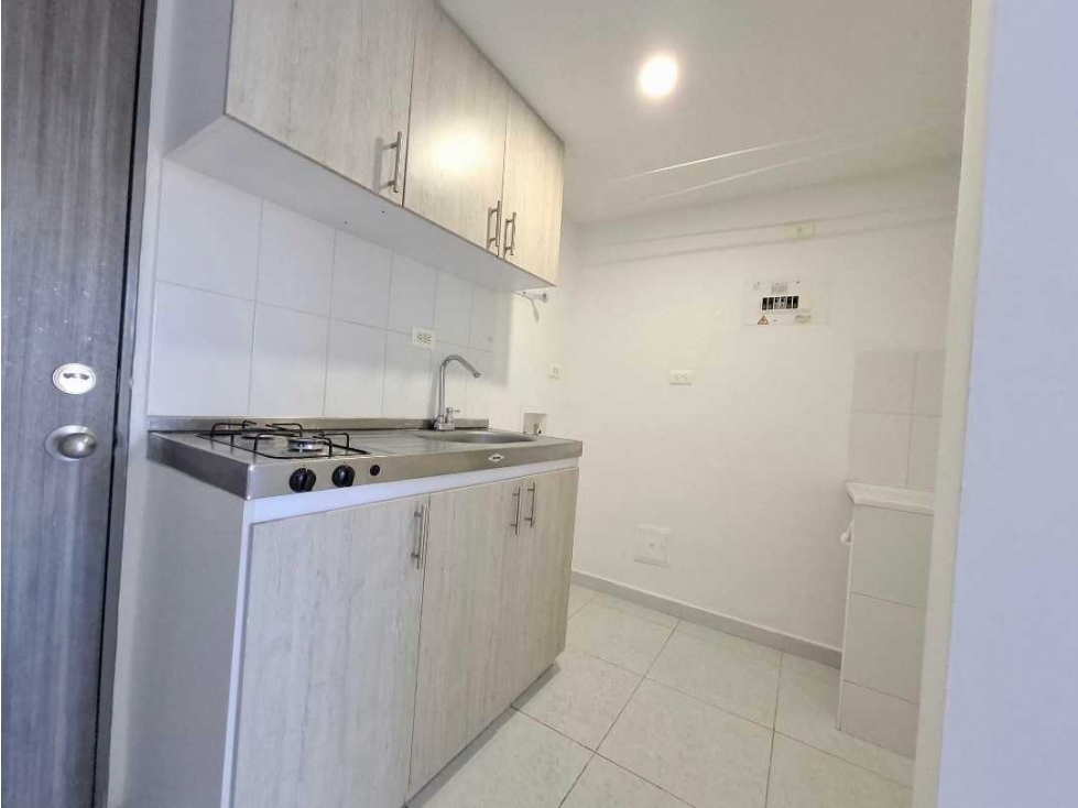 SE ARRIENDA APARTAMENTO CONJUNTO CERRADO TORRE OCTAVA CARTAGO VALLE — foto 4