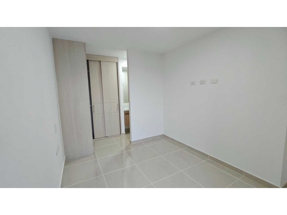 SE ARRIENDA APARTAMENTO COUNTRY WOODS FLORIDABLANCA — foto 4