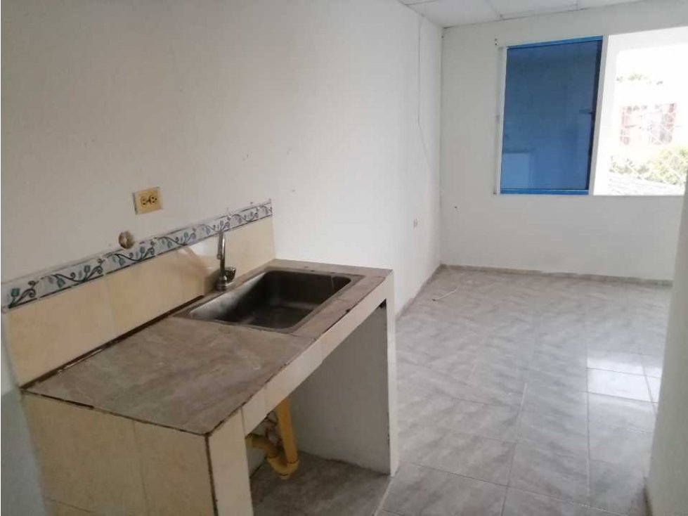 SE ARRIENDA APARTAMENTO DE 1 ALCOBA EN BLAS DE LEZO - CARTAGENA — foto 2