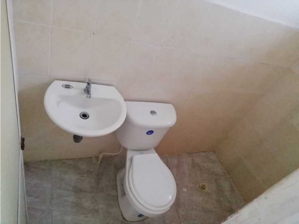 SE ARRIENDA APARTAMENTO DE 1 ALCOBA EN BLAS DE LEZO - CARTAGENA — foto 4