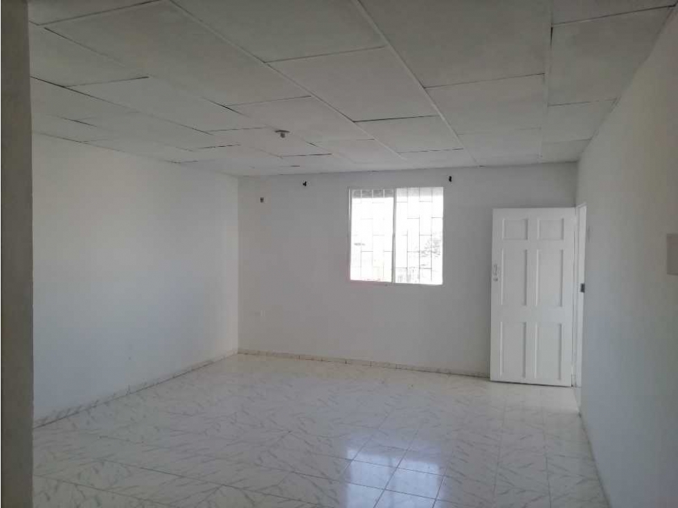 SE ARRIENDA APARTAMENTO DE 2 ALCOBAS EN BLAS DE LEZO - CARTAGENA