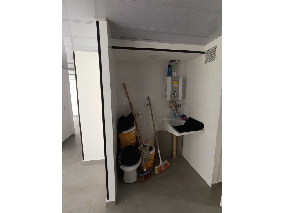 Se arrienda apartamento de 2 habitaciones en primavera 6-39 etapa 2 — foto 4