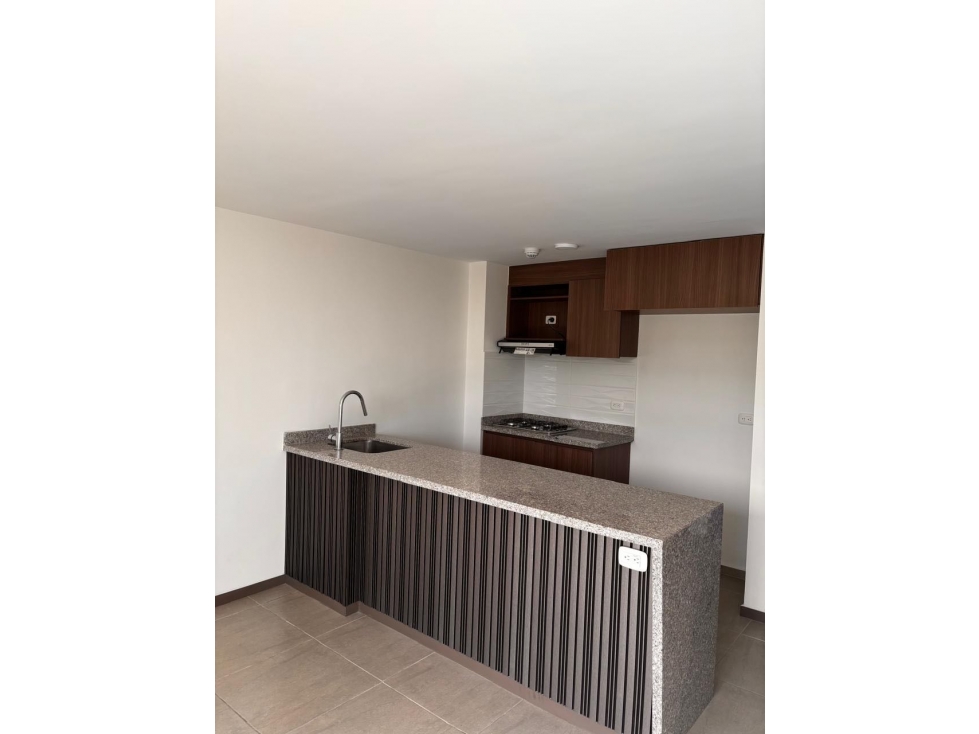 SE ARRIENDA APARTAMENTO, DOSQUEBRADAS, LA MACARENA