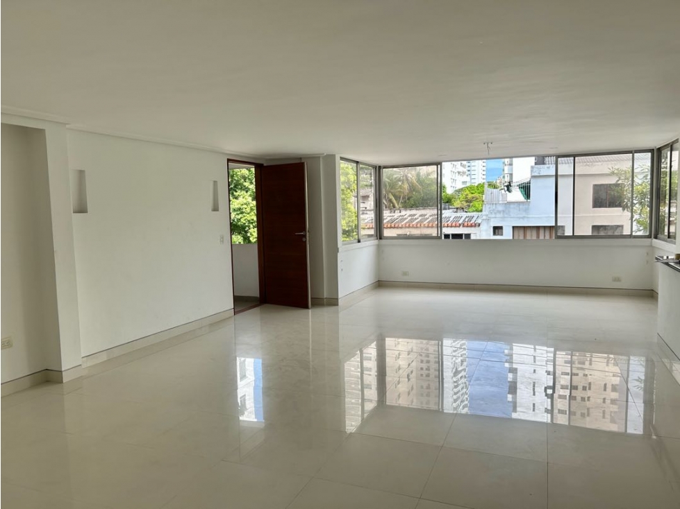 Se arrienda apartamento dúplex en Castillogrande, Cartagena