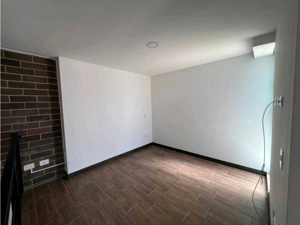 SE ARRIENDA APARTAMENTO DUPLEX EN EL RETIRO ANTIOQUIA - 4