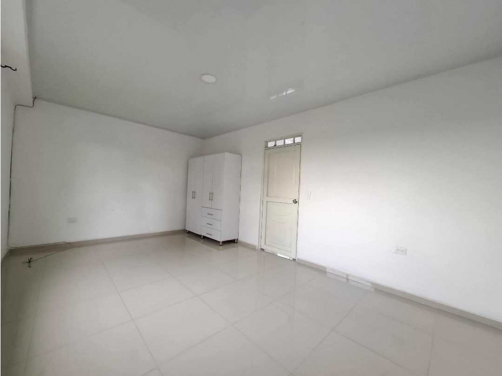SE ARRIENDA APARTAMENTO EL LLANO CARTAGO VALLE — foto 4