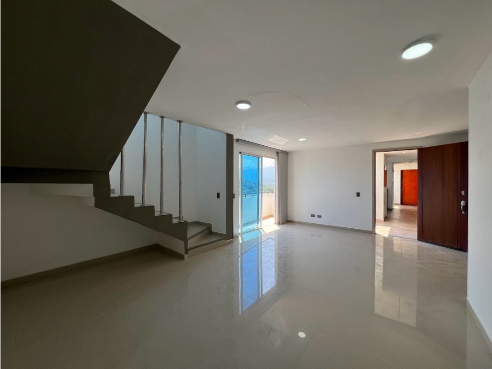 Se vende apartamento en Bavaria, Santa Marta - 2