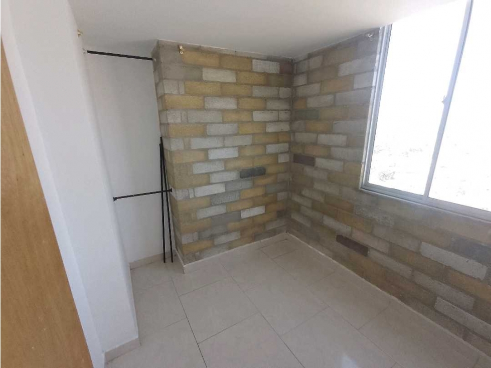 SE ARRIENDA APARTAMENTO EN CAMPO VALDÉS — foto 5