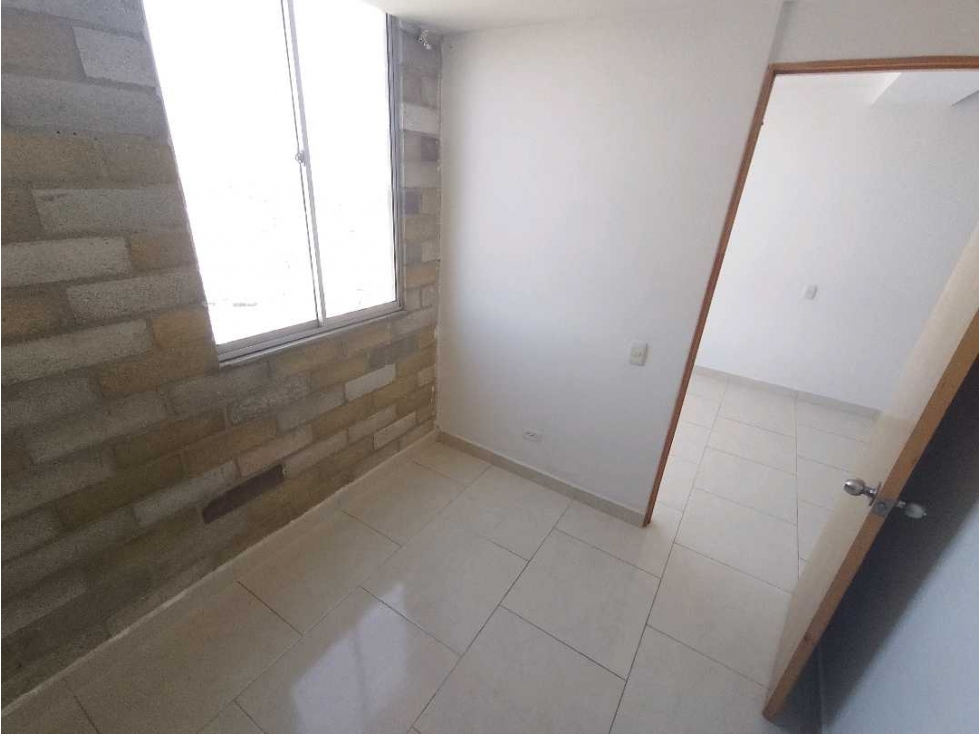 SE ARRIENDA APARTAMENTO EN CAMPO VALDÉS — foto 6