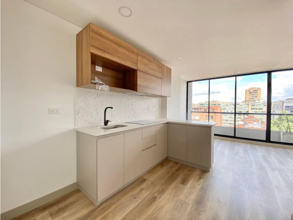 SE ARRIENDA APARTAMENTO EN CHICO ( Cra 20 con 94a ) 57 mts con balcón — foto 4