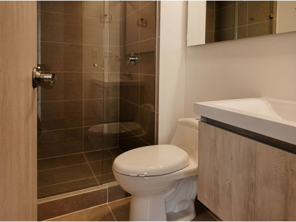 SE ARRIENDA APARTAMENTO EN CIUDAD DEL RIO- MEDELLIN — foto 4