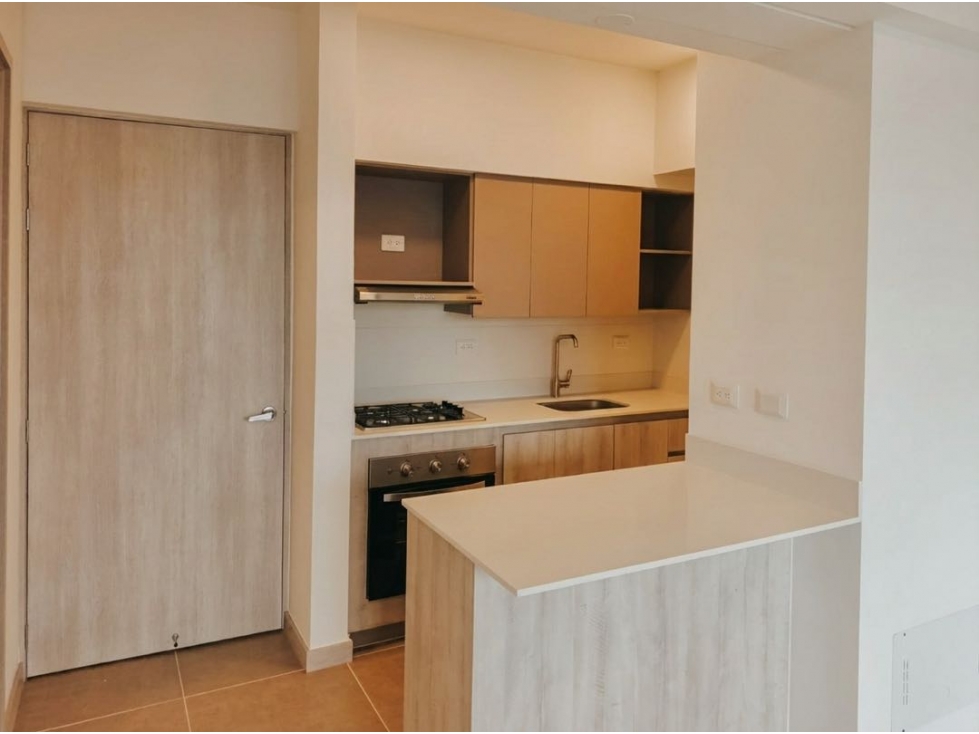 SE ARRIENDA APARTAMENTO EN CIUDAD DEL RIO- MEDELLIN — foto 6