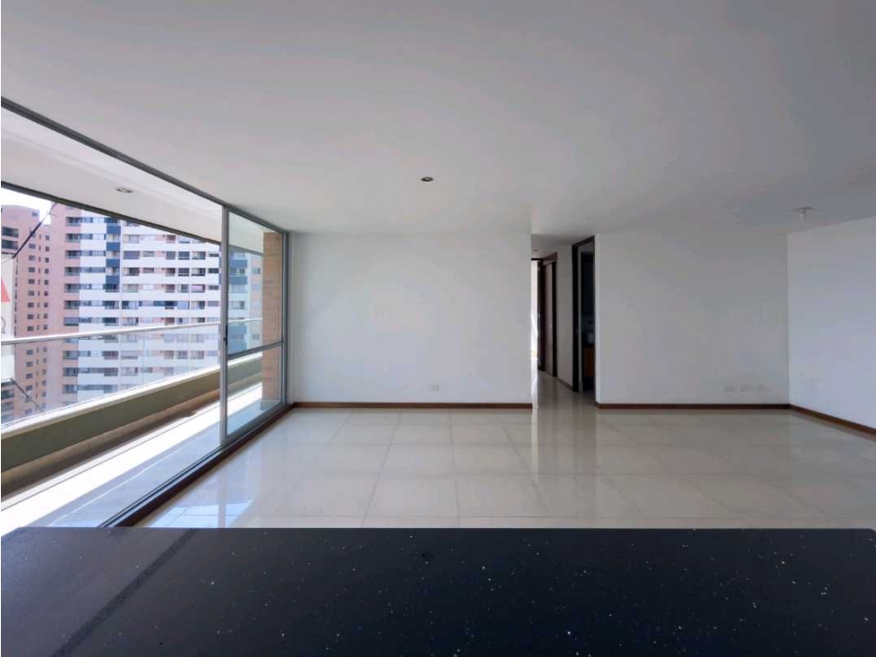 Se arrienda apartamento en Ciudad del Rio — foto 2