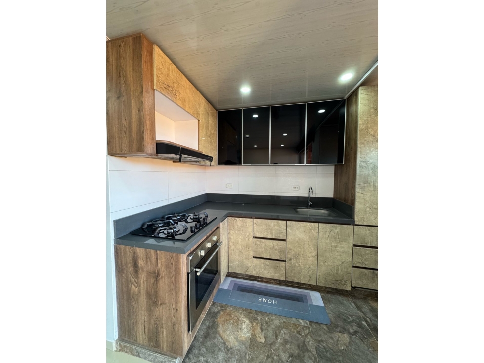 Se arrienda apartamento en conjunto recidencial porton de Mallorca — foto 2
