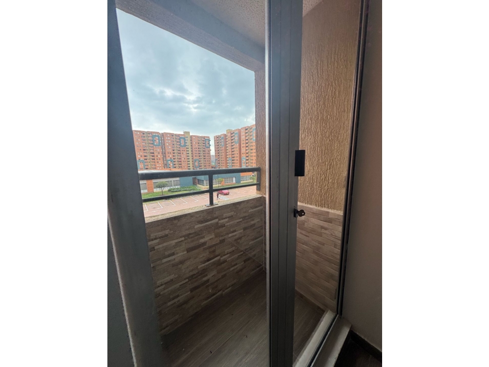 Se arrienda apartamento en conjunto recidencial boreal madrid - 2