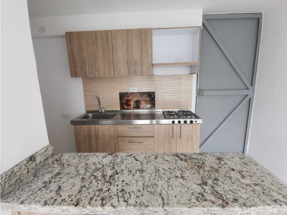 APARTAMENTO EN VENTA NORTE MONTEAZUL — foto 2