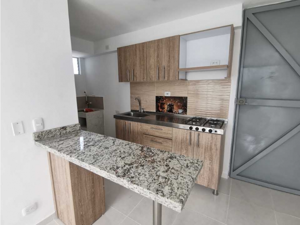 APARTAMENTO EN VENTA NORTE MONTEAZUL — foto 3