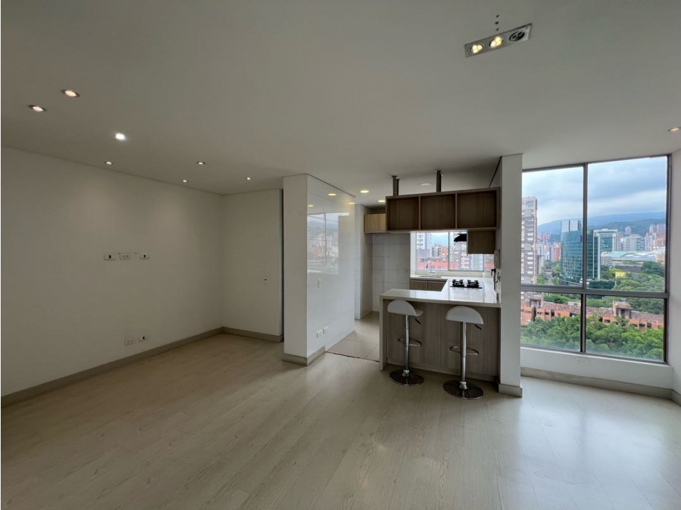 Se arrienda Apartamento en el Poblado