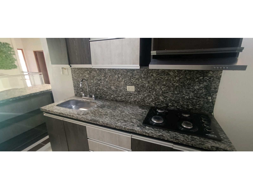 EN VENTA APARTAMENTOS EN BOMBONA, MEDELLIN PISO 3 — foto 3
