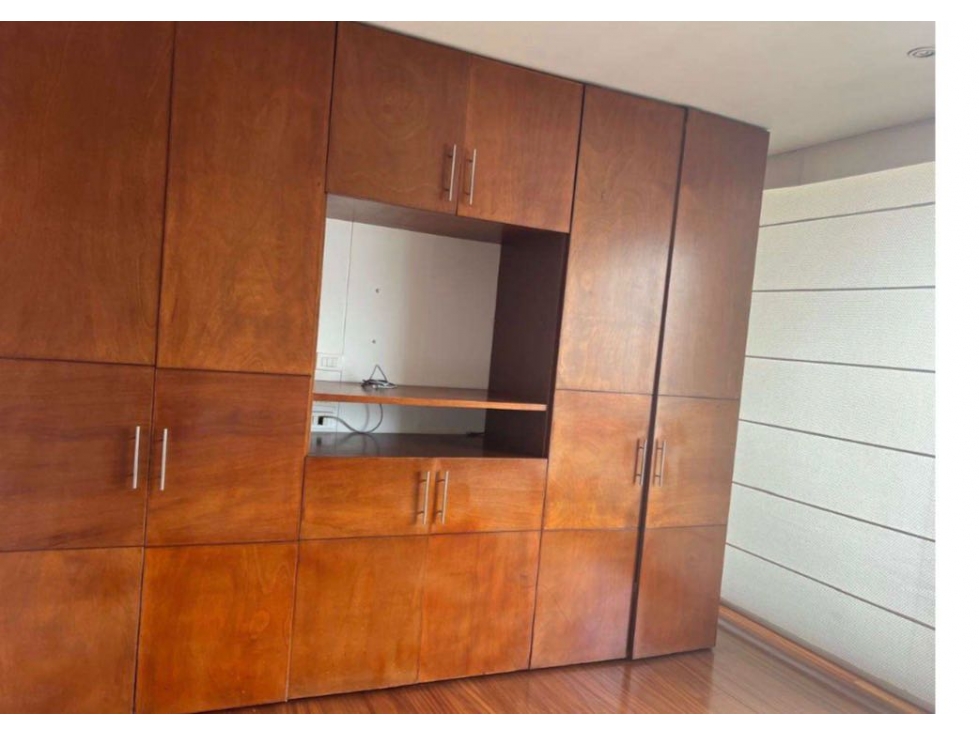 SE ARRIENDA APARTAMENTO EN EL VIRREY. A — foto 4