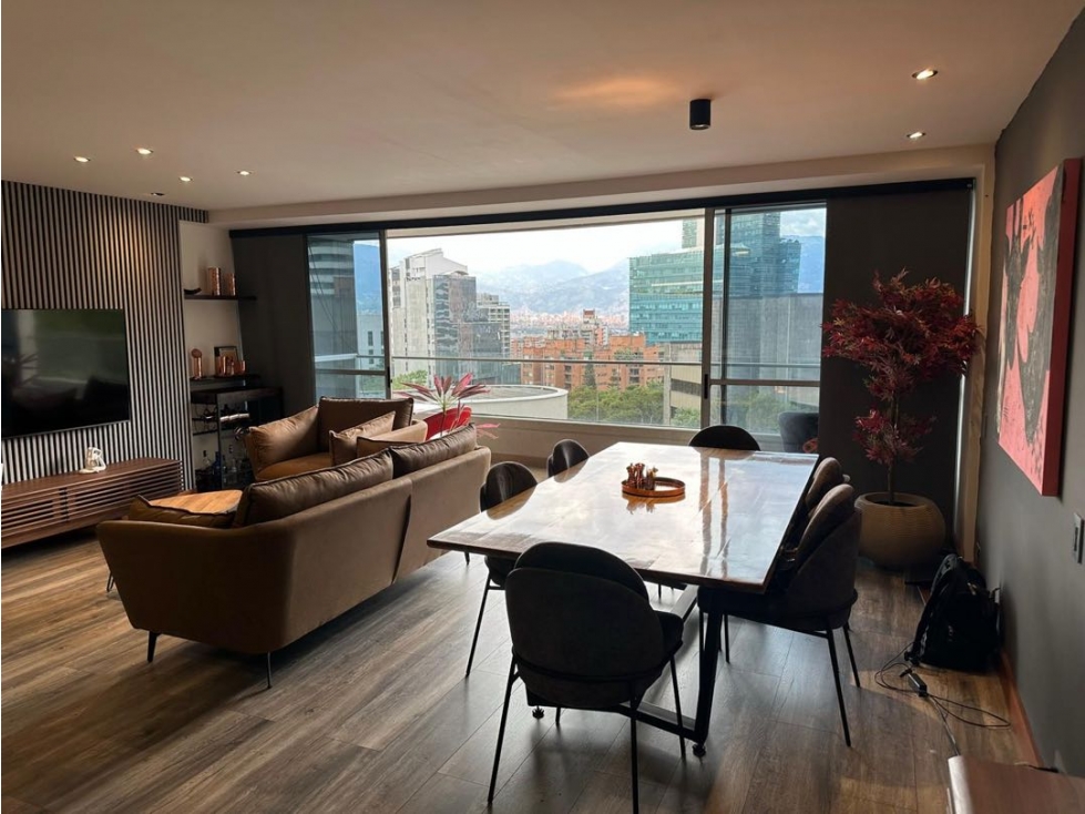 SE ARRIENDA APARTAMENTO EN EL POBLADO