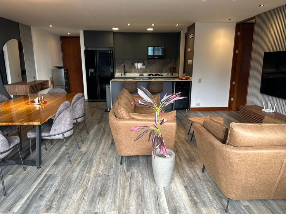 SE ARRIENDA APARTAMENTO EN EL POBLADO — foto 2