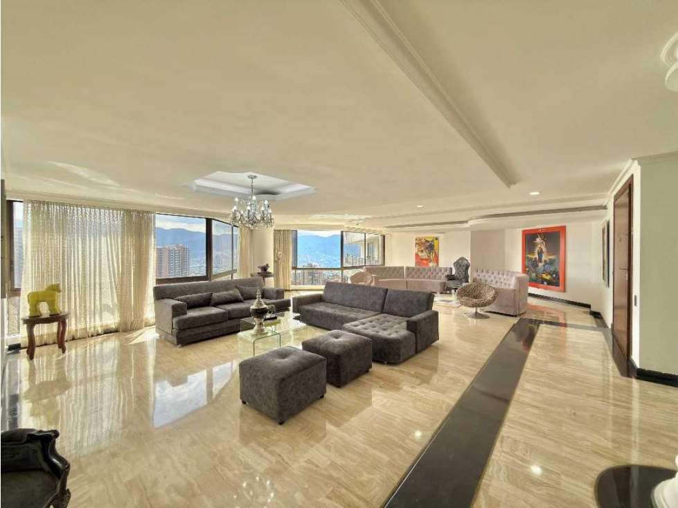 SE ARRIENDA APARTAMENTO EN EL POBLADO