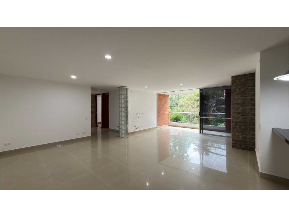 SE ARRIENDA APARTAMENTO EN EL POBLADO-SECTOR LAS BRUJAS — foto 5