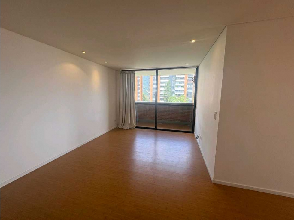 Se arrienda apartamento en Envigado loma de las brujas — foto 5
