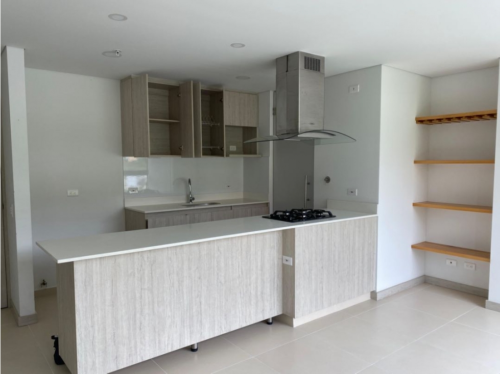 Se Arrienda Apartamento en Envigado, Intermedia