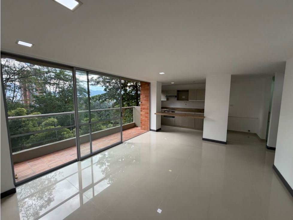 Se Arrienda Apartamento en Envigado, Intermedia