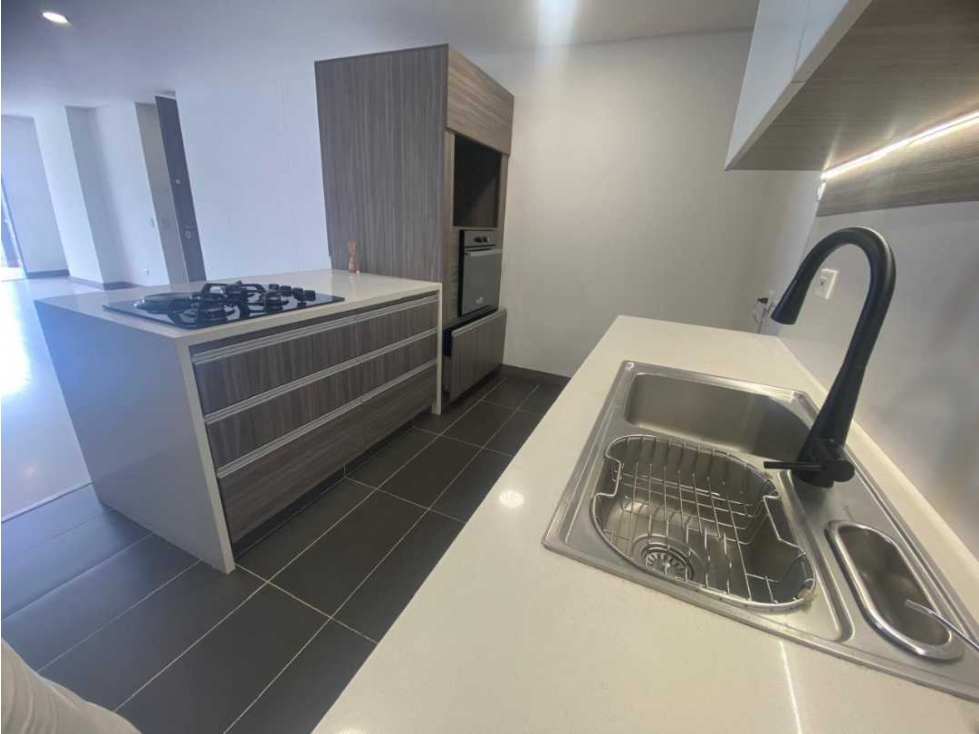 Se Arrienda Apartamento En Envigado Sector Loma Las Brujas — foto 2