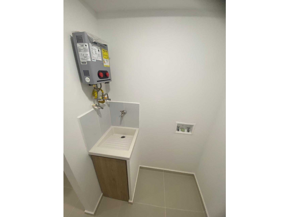 Se Arrienda Apartamento En Envigado sector camino verde — foto 3