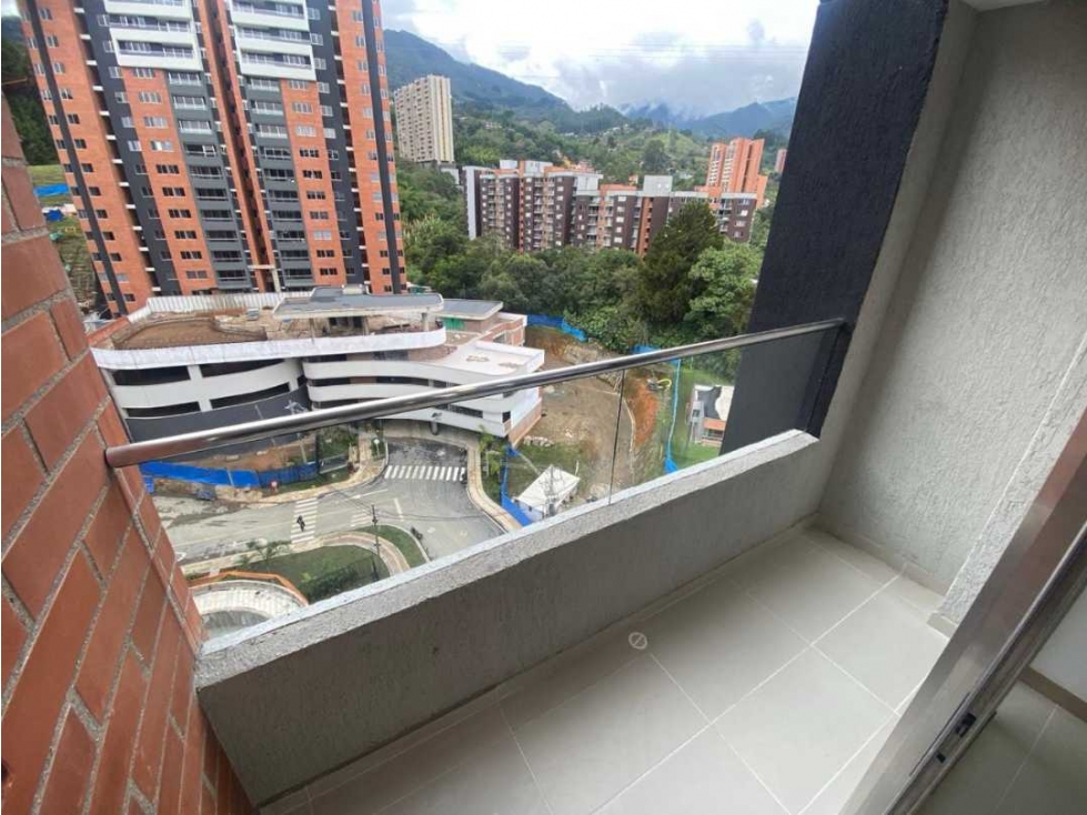 Se Arrienda Apartamento En Envigado sector camino verde — foto 4