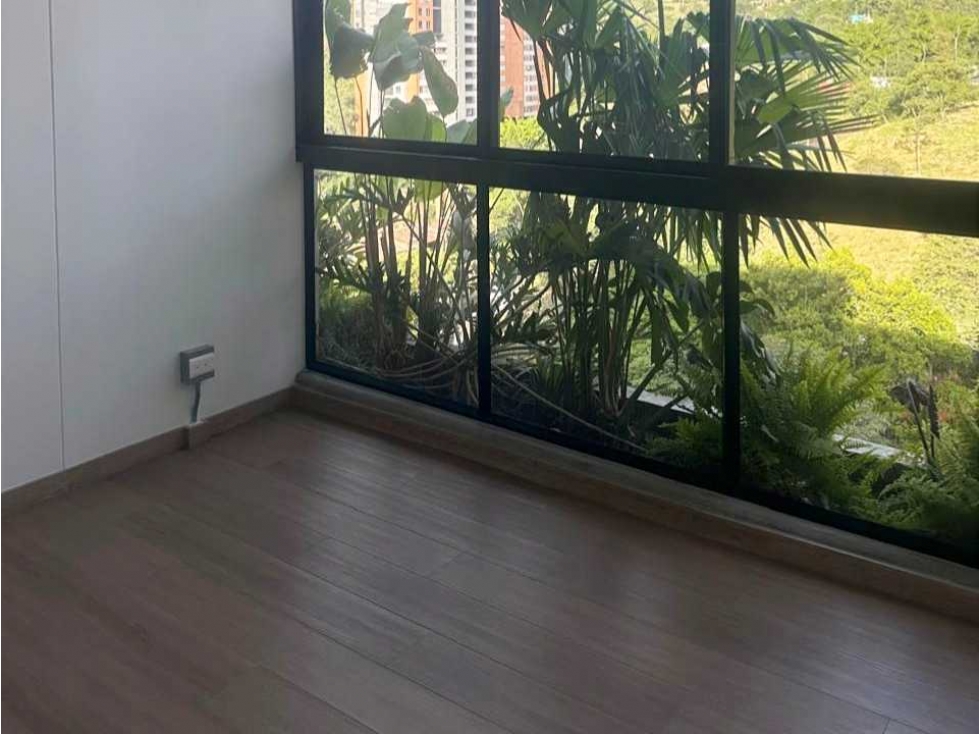 SE ARRIENDA APARTAMENTO EN ENVIGADO SECTOR LOMA DEL ESCOBERO — foto 3