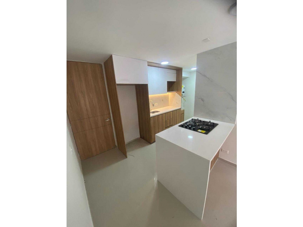 Se Arrienda apartamento en La Estrella sector Ancón Sur — foto 2