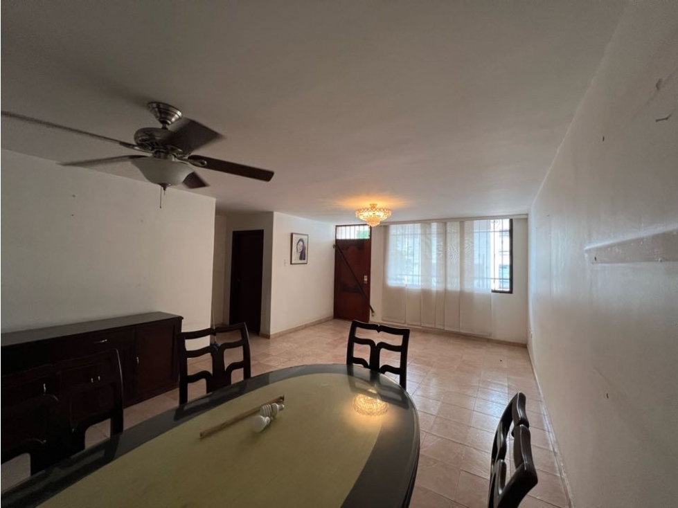 Se vende apartamento en los Alcázares, Santa Marta — foto 3