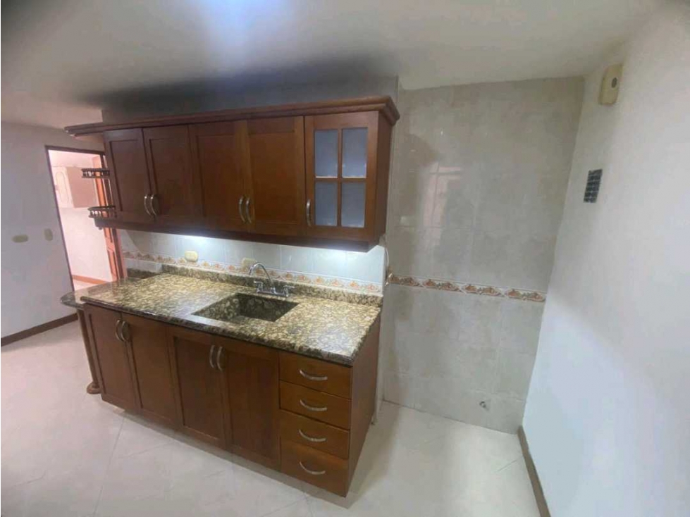Se Arrienda Apartamento En Medellín sector Aguacatala — foto 2