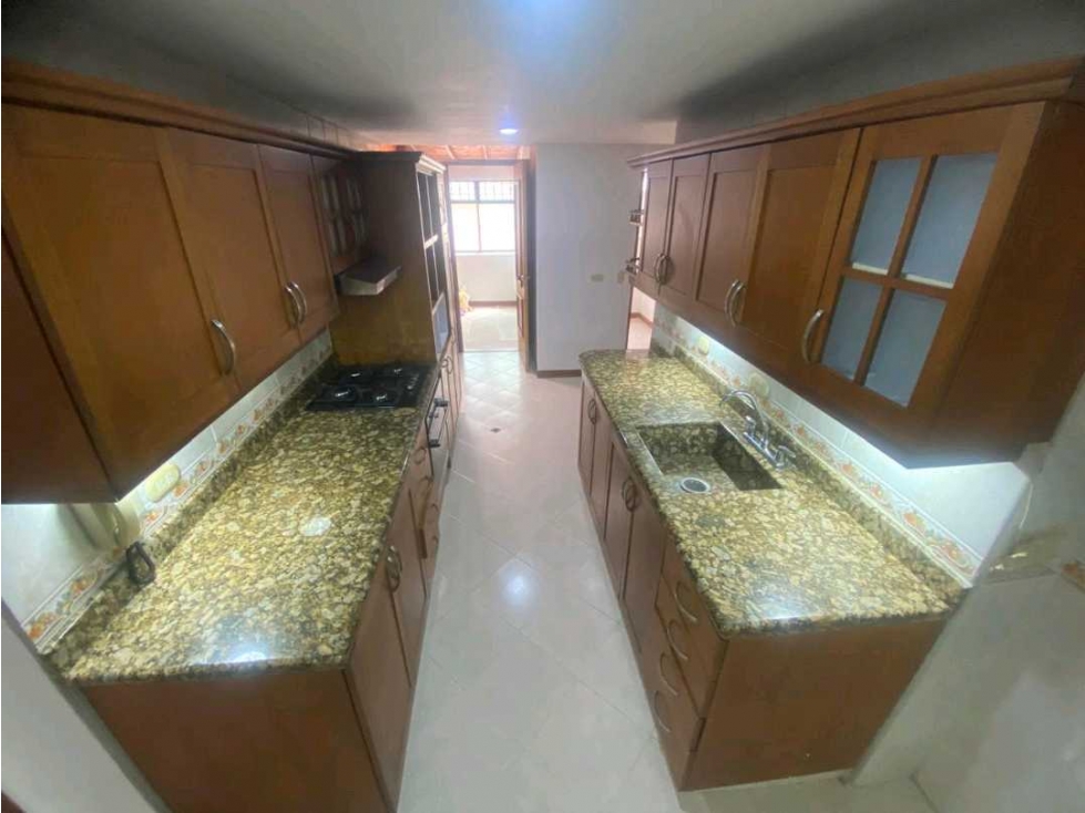 Se Arrienda Apartamento En Medellín sector Aguacatala — foto 3