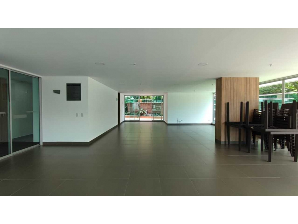 SE ARRIENDA APARTAMENTO EN MEDELLIN-POBLADO — foto 2