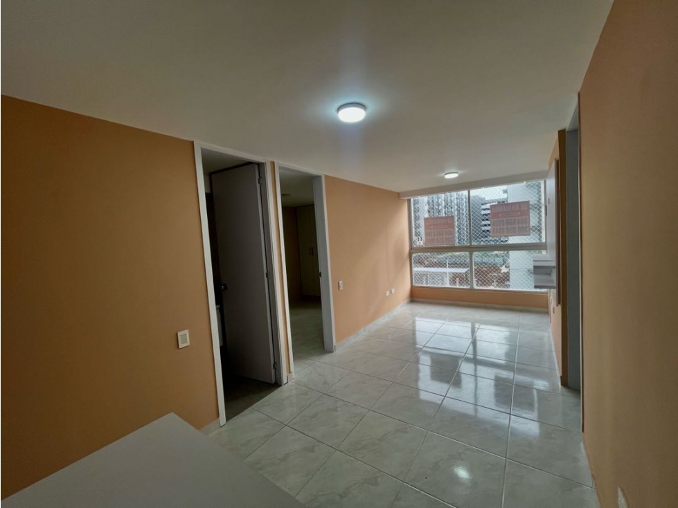 SE ARRIENDA APARTAMENTO EN MIRAMAR — foto 4