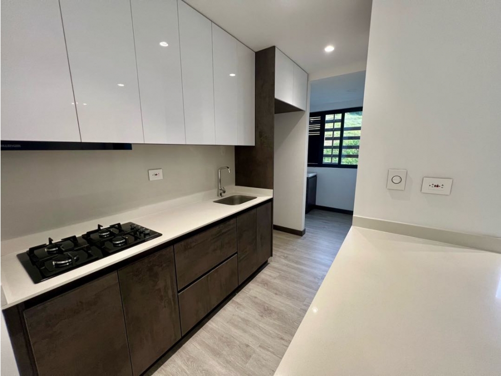 Se Arrienda Apartamento en Pinares Alto — foto 3