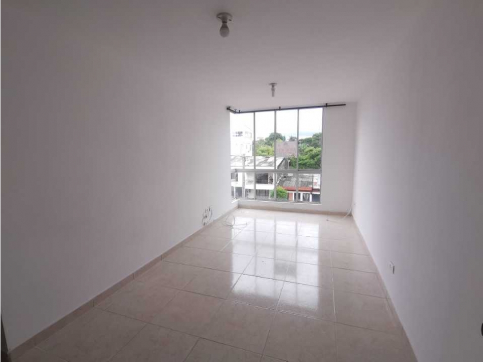SE ARRIENDA APARTAMENTO EN PORTAL DE LAS AMÉRICAS