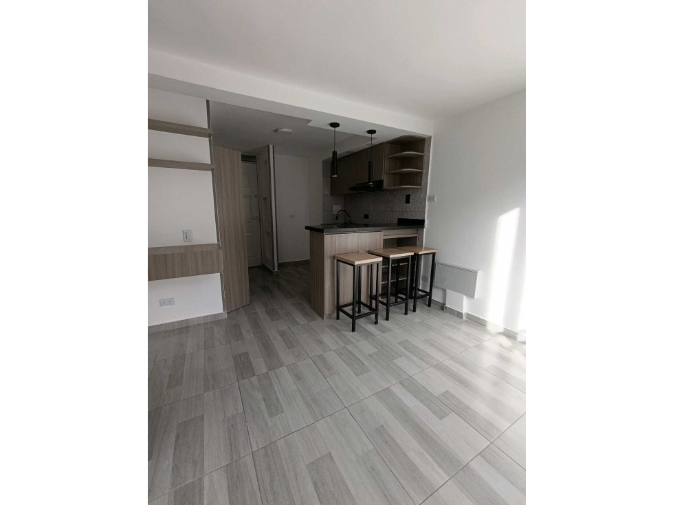 SE ARRIENDA APARTAMENTO PISO 17 EN PRIMAVERA 6-39 PUENTE ARANDA