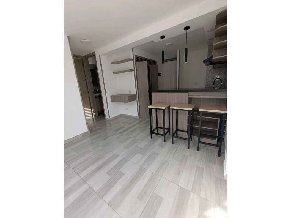 SE ARRIENDA APARTAMENTO PISO 17 EN PRIMAVERA 6-39 PUENTE ARANDA — foto 2
