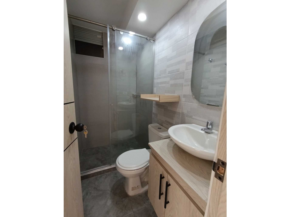 Se arrienda apartamento en primavera 6-39 ET 1 puente aranda — foto 6