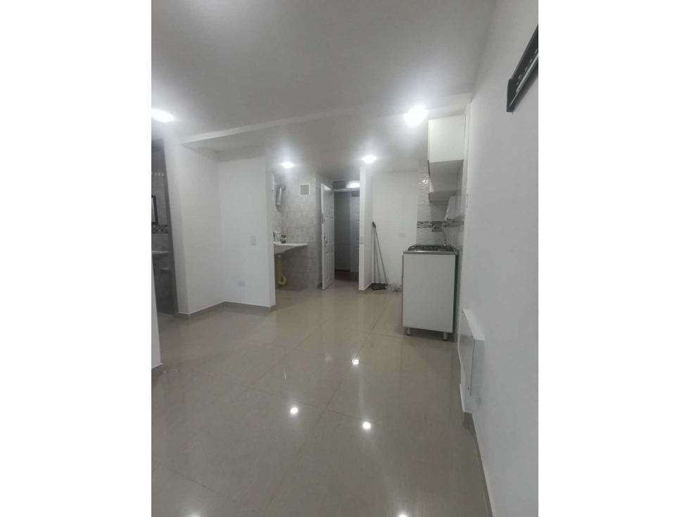 SE ARRIENDA APARTAMENTO EN PRIMAVERA 6-39 ETAPA 2 PISO 23 PUENTE ARAND — foto 2