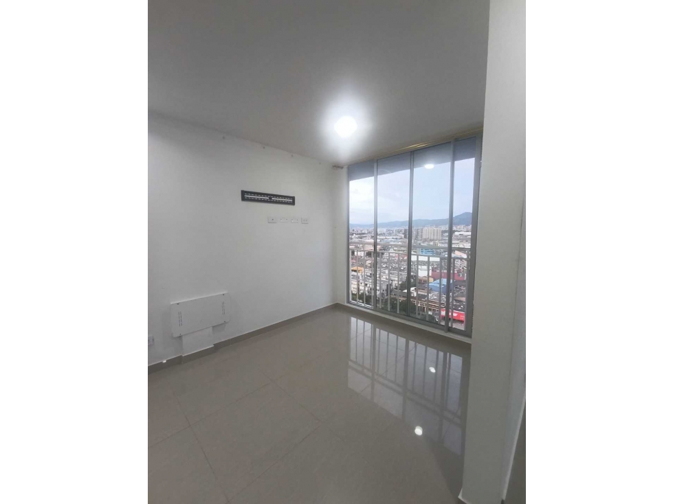 SE ARRIENDA APARTAMENTO EN PRIMAVERA 6-39 ETAPA 2 PISO 23 PUENTE ARAND — foto 4