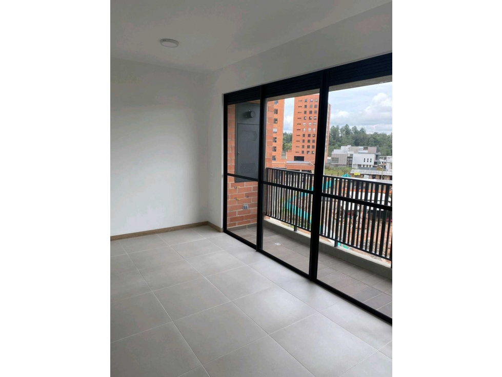 Se arrienda apartamento en rionegro
